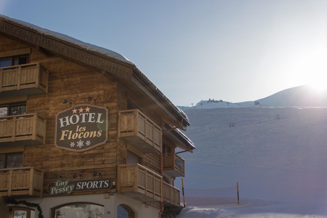 Hotel Les Flocons Ле-Гран-Борнан Экстерьер фото