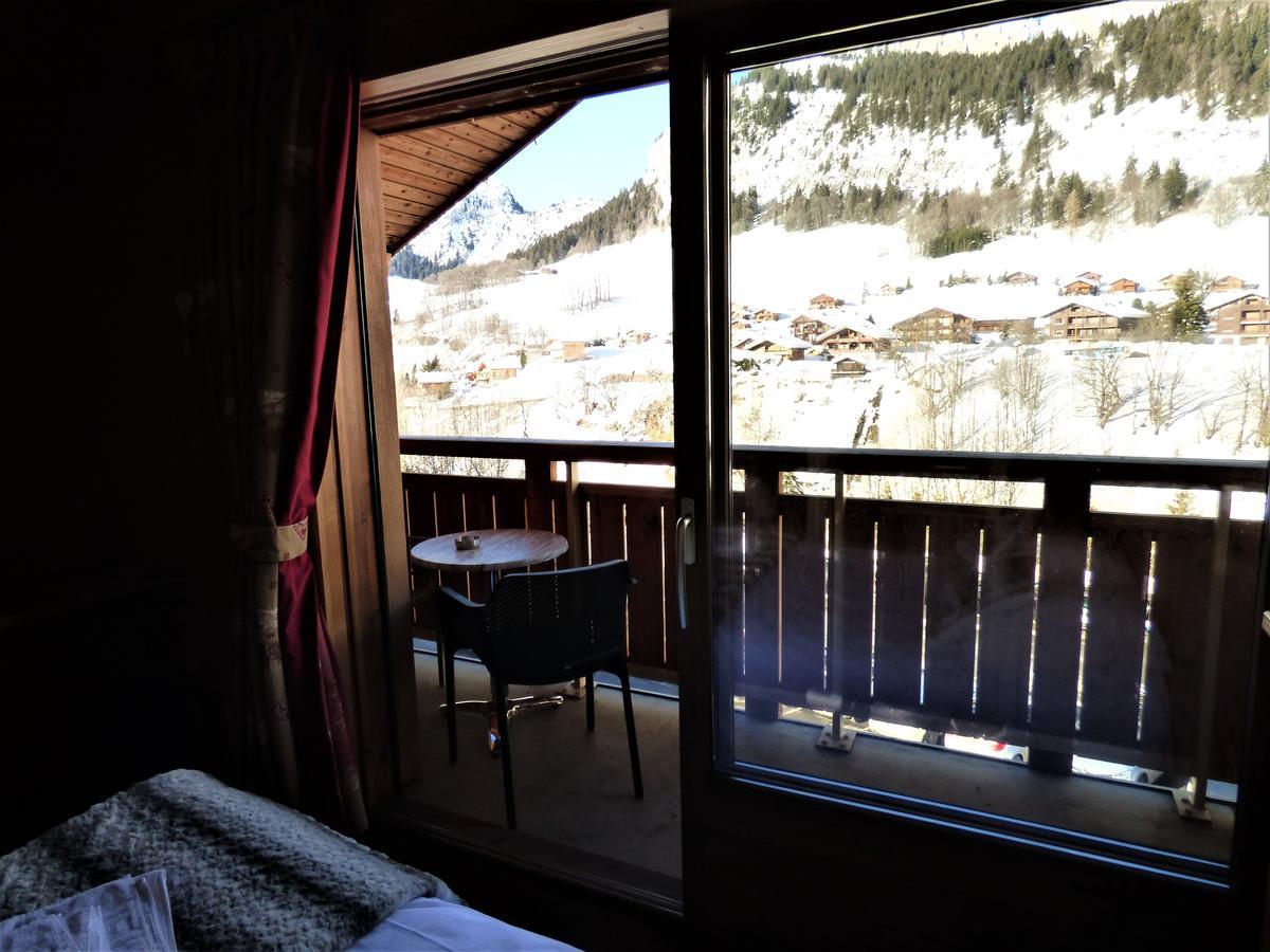 Hotel Les Flocons Ле-Гран-Борнан Экстерьер фото